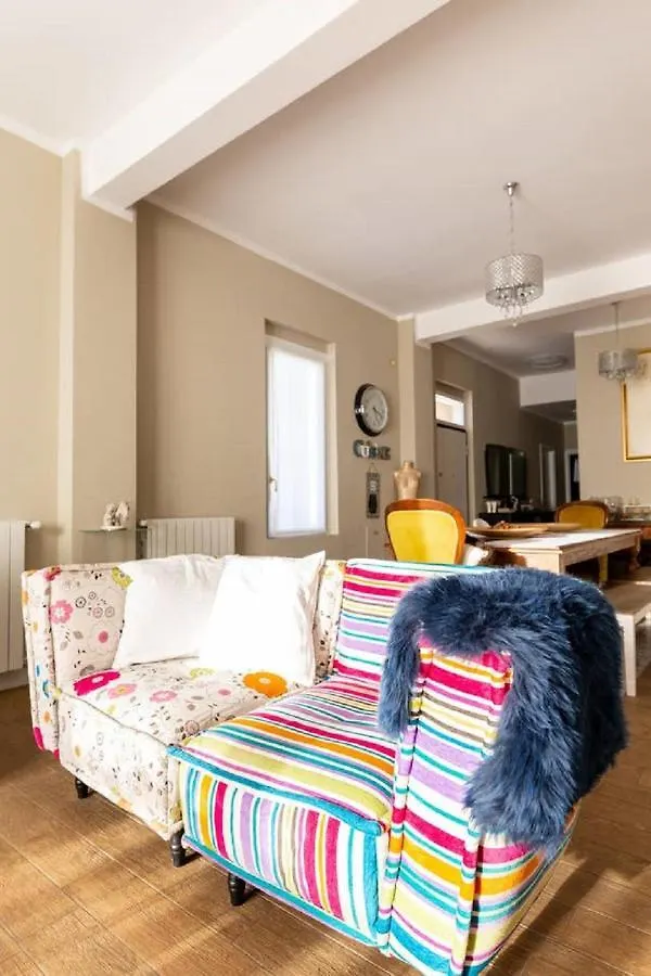 ベルガモ Casa Aydee Bed & Breakfast